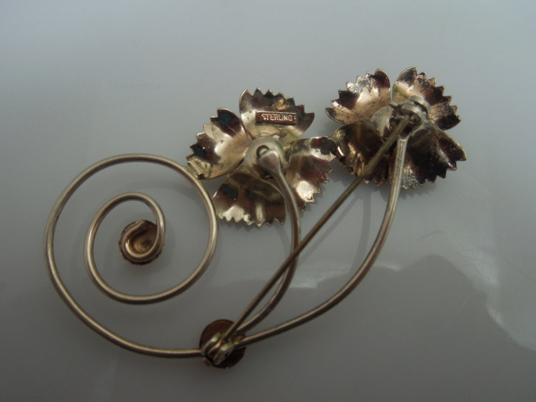 q223 Vintage Sterling Silver Floral Pin/Brooch/Charm