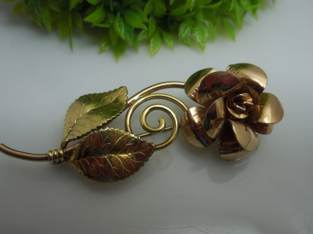 q225 Vintage Krementz Rose & Yellow Gold Tone Rose Pin or Brooch/Dress Pin/Sweater Brooch