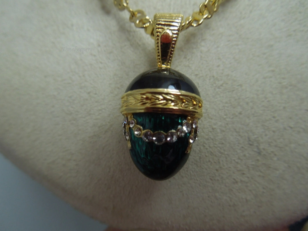 q232 Mother's Day Special Russian Style Easter Egg Green Pendant and Gold Plated Chain 25"