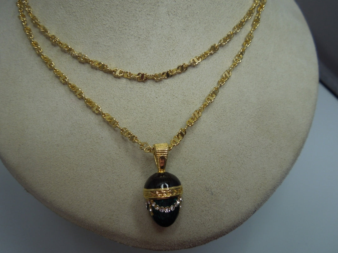 q232 Mother's Day Special Russian Style Easter Egg Green Pendant and Gold Plated Chain 25"