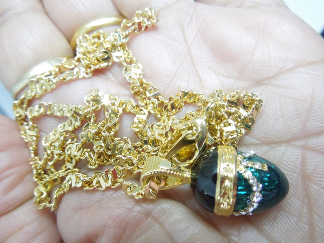 q232 Mother's Day Special Russian Style Easter Egg Green Pendant and Gold Plated Chain 25"
