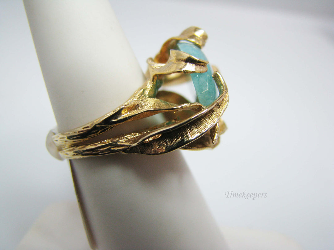 b207 Beautiful 14kt Yellow Gold Jade? ring