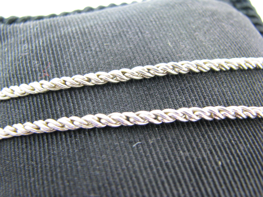 b213 Stunning Sterling Silver &amp; 18kt Yellow Gold Tiffany &amp; Co. Heart Puzzle pendant &amp; necklace