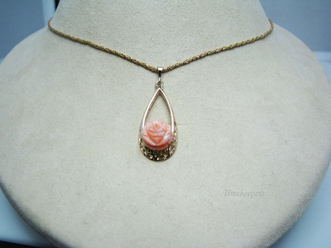 a754 Beautiful Carved Rose in Coral Pendant set in 14k Yellow Gold