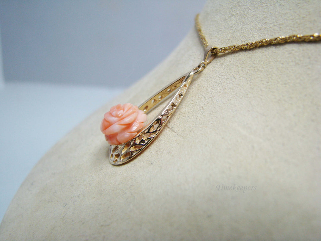 a754 Beautiful Carved Rose in Coral Pendant set in 14k Yellow Gold
