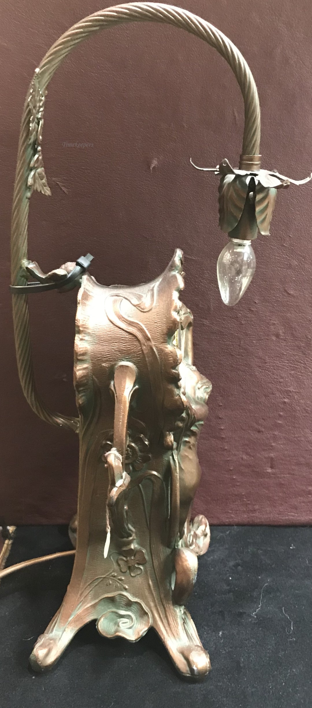 g235 1930s Waterbury Clock co Lamp Clock