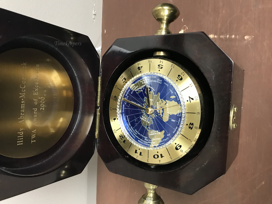 g238 2000s T.W.A award for excellence world desk clock