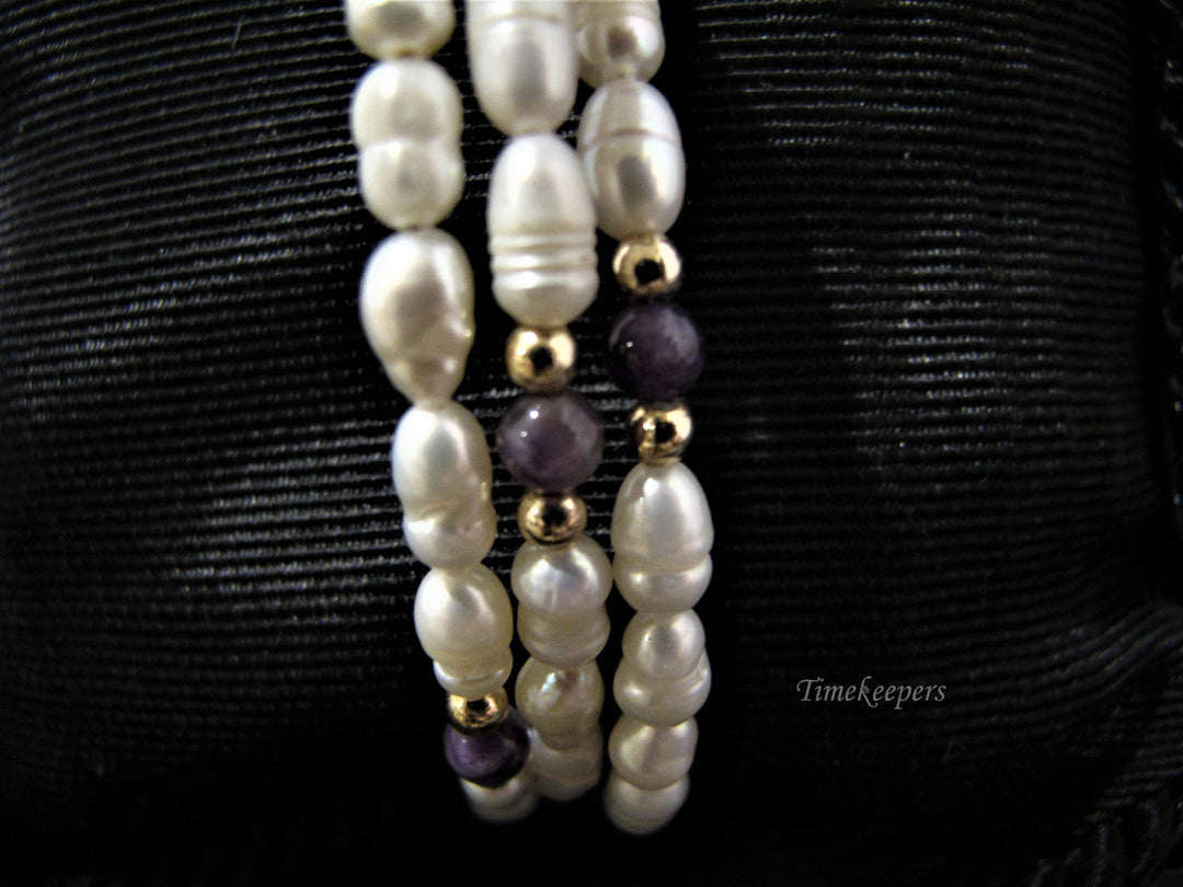c827 Lovely Memory Wire Pearl and Purple Bead Bracelet