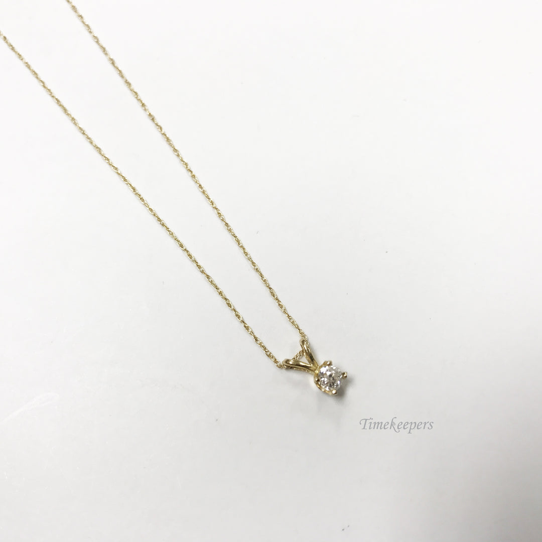 c692 Beautiful Single Diamond Pendant in 14k Yellow Gold on 20" Gold Chain