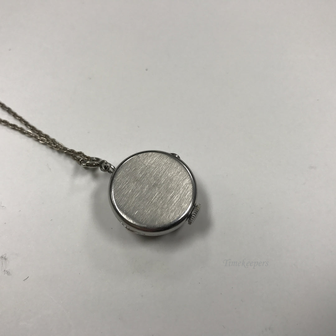 b102 Stunning Vintage Pedre Pendant Watch