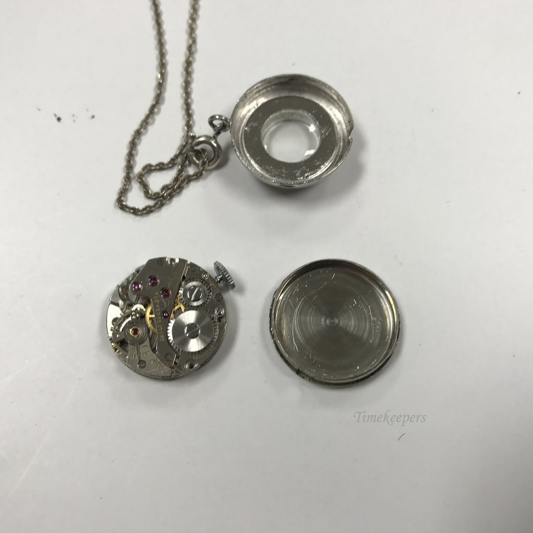 b102 Stunning Vintage Pedre Pendant Watch