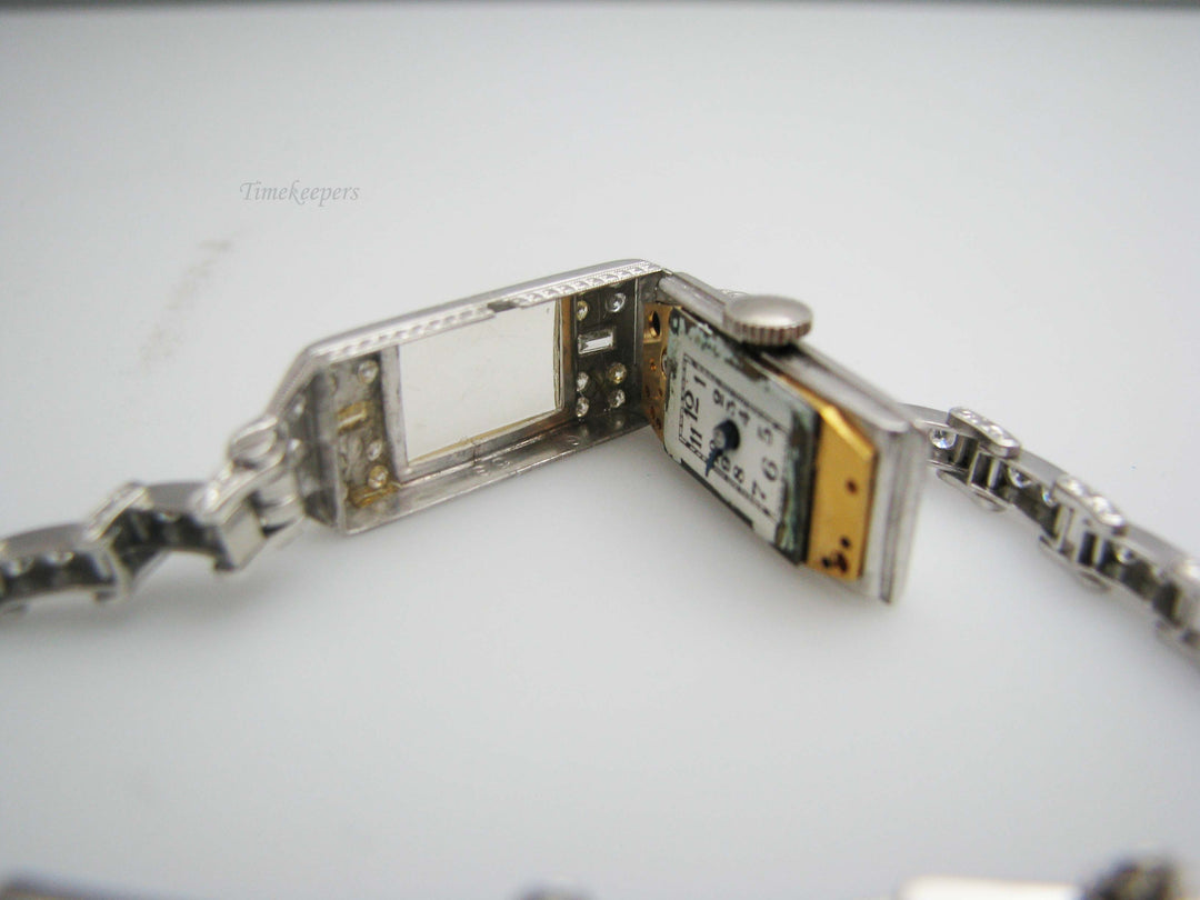 b272 Gorgeous Vintage Platinum Bulova Diamond watch