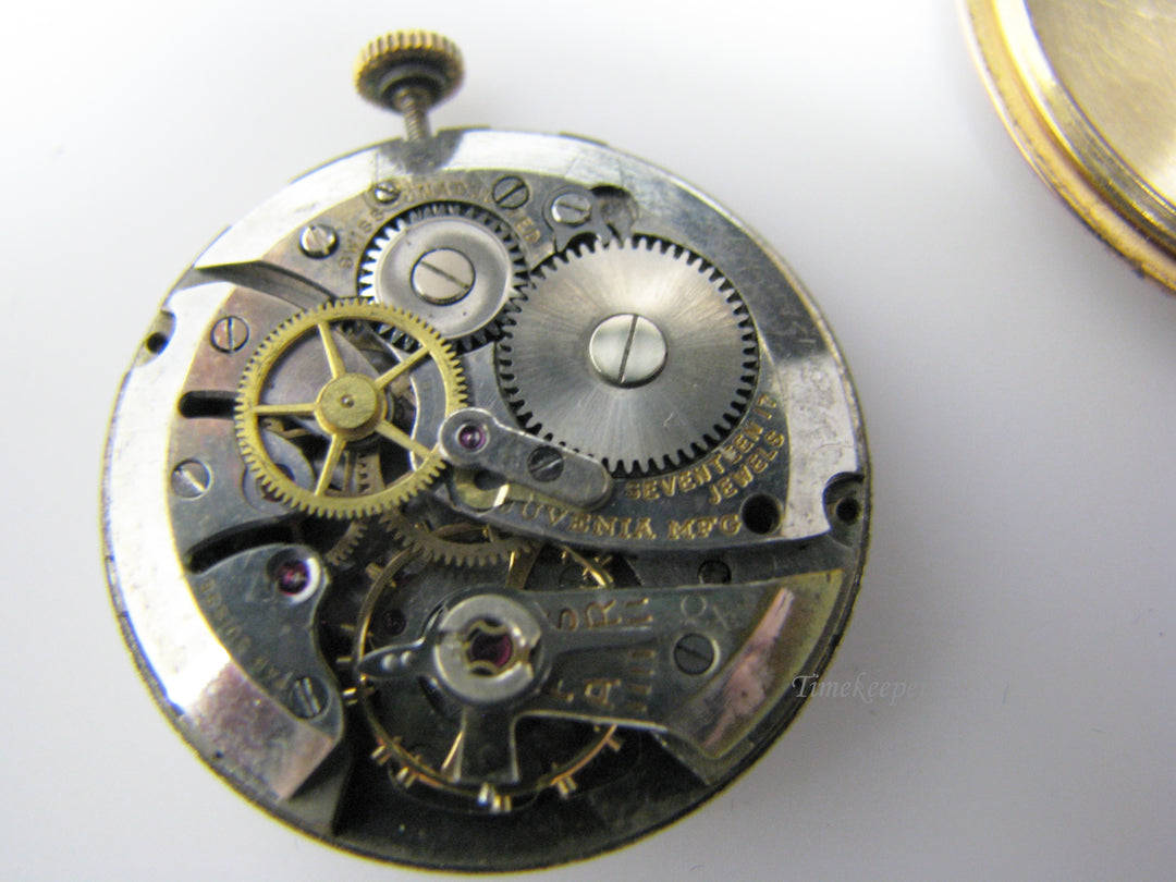 H001 Vintage Juvenia Mechanical Hand Wind Watch in 18k Yellow gold