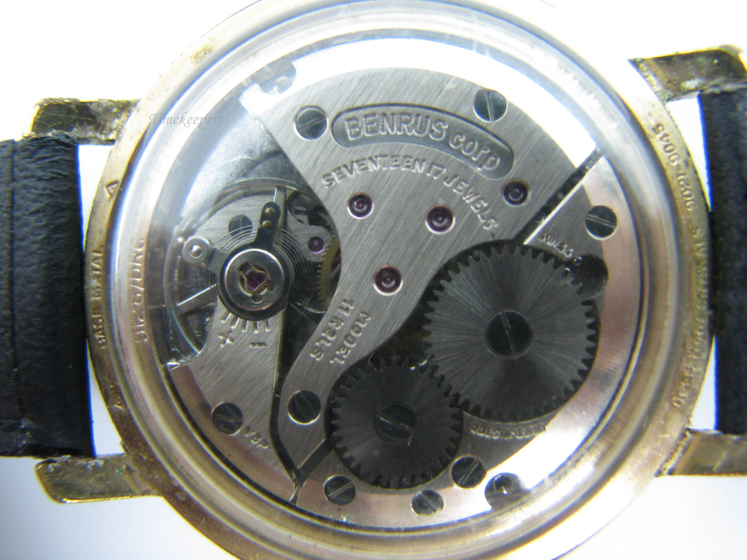 b509 Men's Automatic Benrus wristwatch