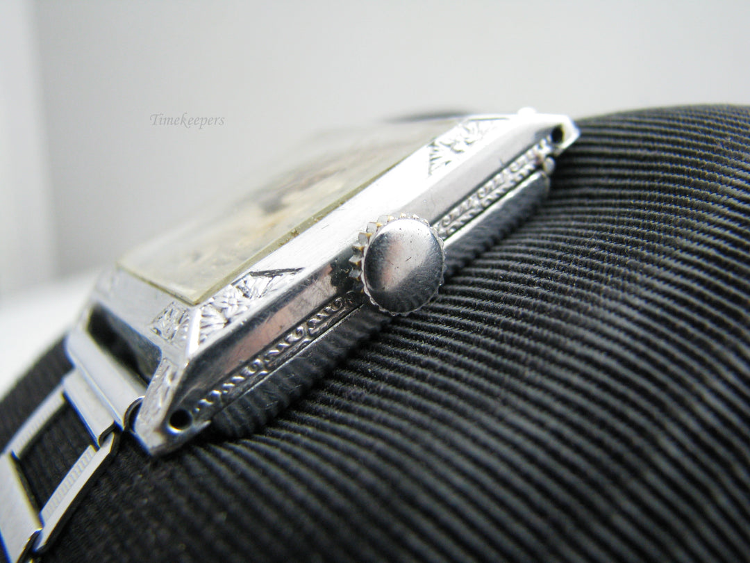 b574 Antique 1930s Unisex Bedford Wristwatch