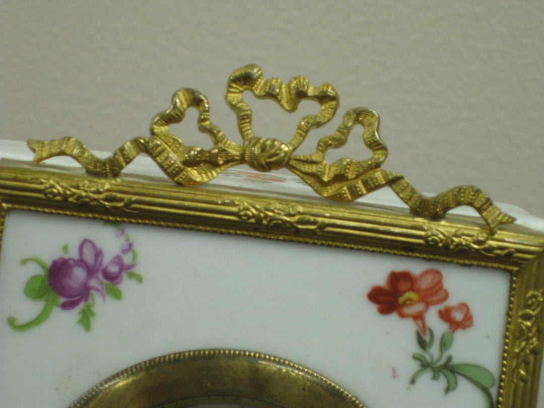 g209 1920s German Miniature Clock