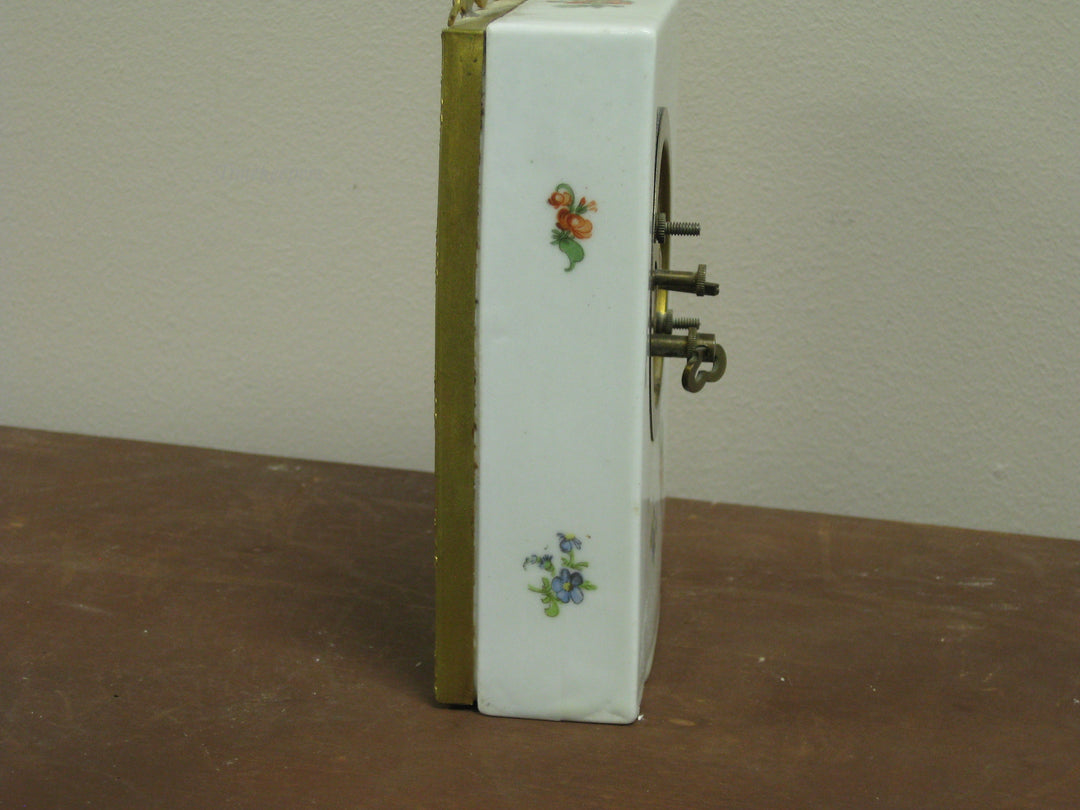 g209 1920s German Miniature Clock