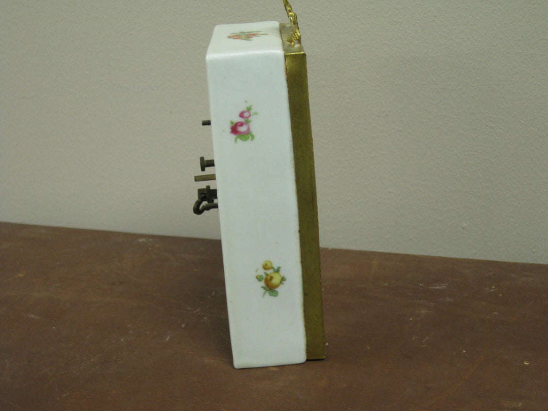 g209 1920s German Miniature Clock