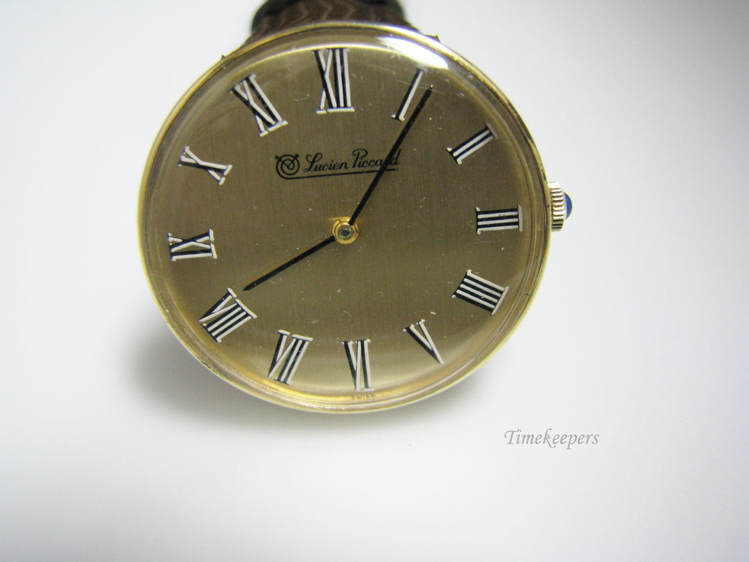 c956 Handsome Vintage Lucien Piccard Mechanical Watch in 14k Yellow gold