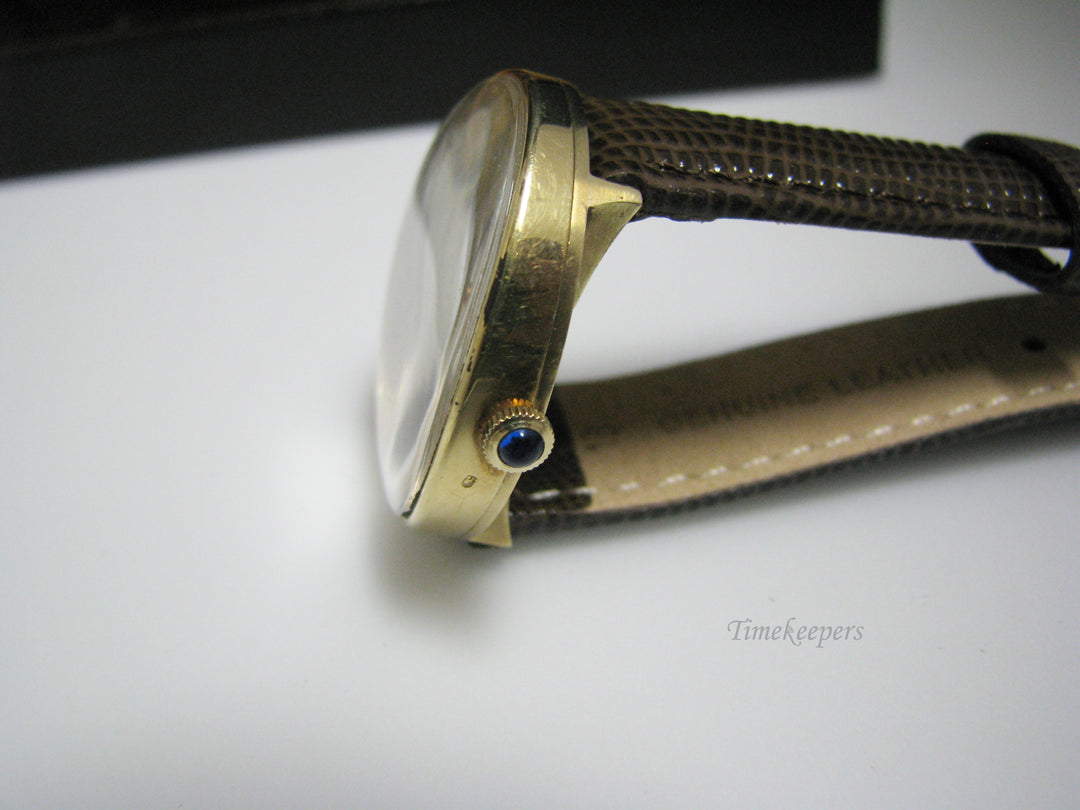 c956 Handsome Vintage Lucien Piccard Mechanical Watch in 14k Yellow gold