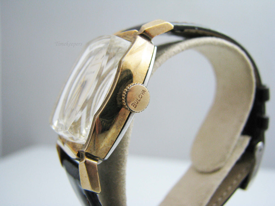 b597 Unisex Vintage Mechanical Bulova Wristwatch