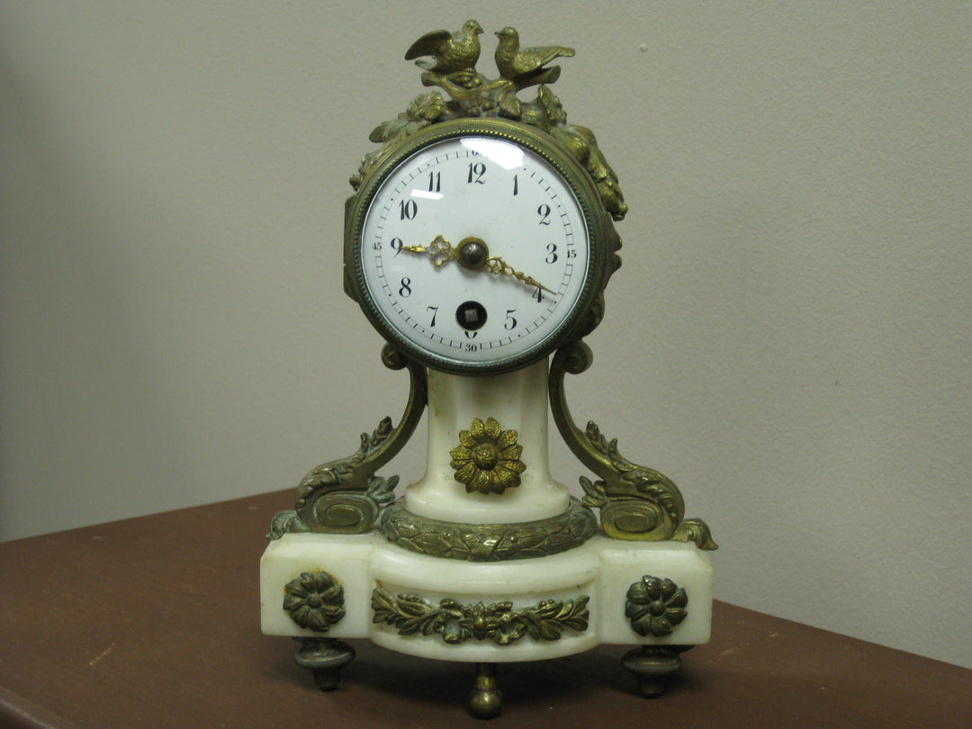 g219 1800s French Bedroom Clock