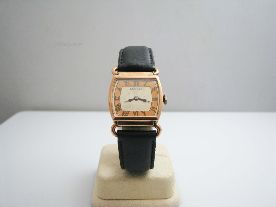 b598 Unisex Vintage Mechanical Wristwatch