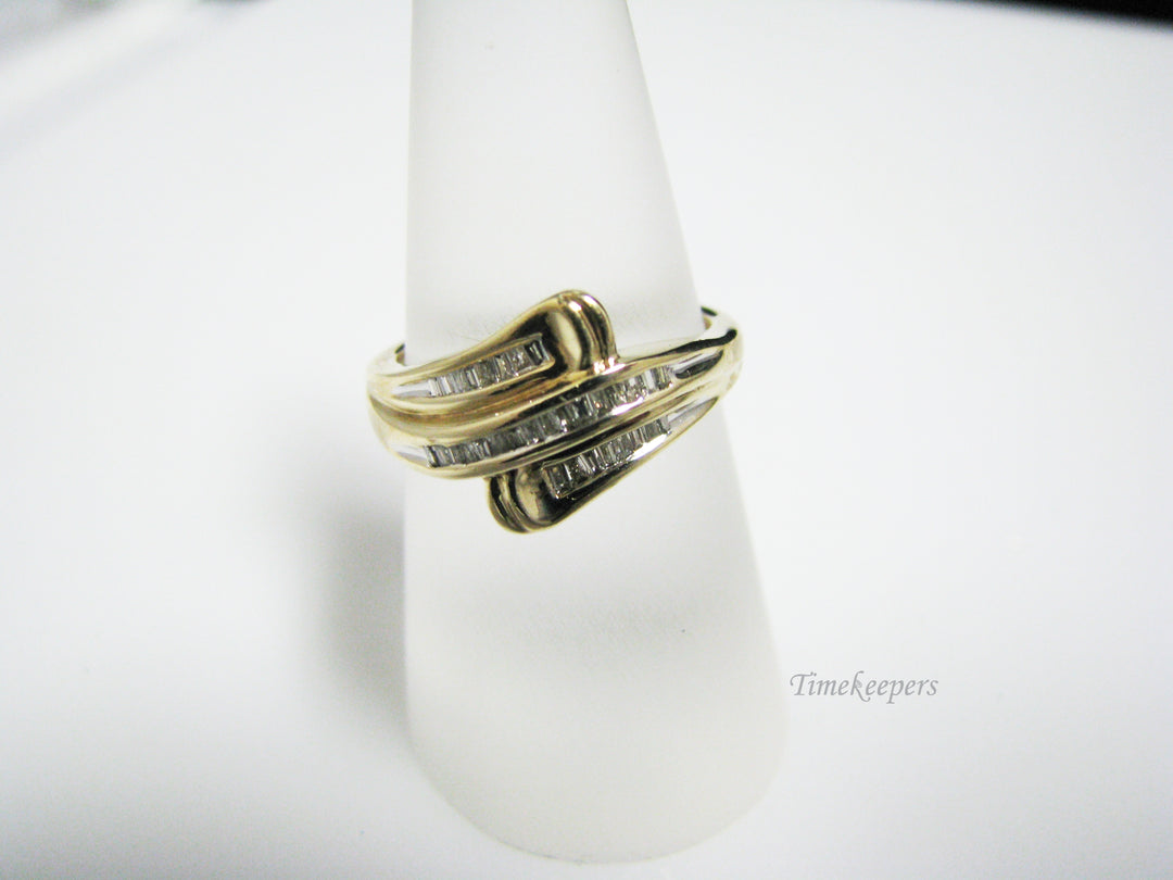 c962 Gorgeous Multi Baguette Diamond 10K Yellow Gold Ring