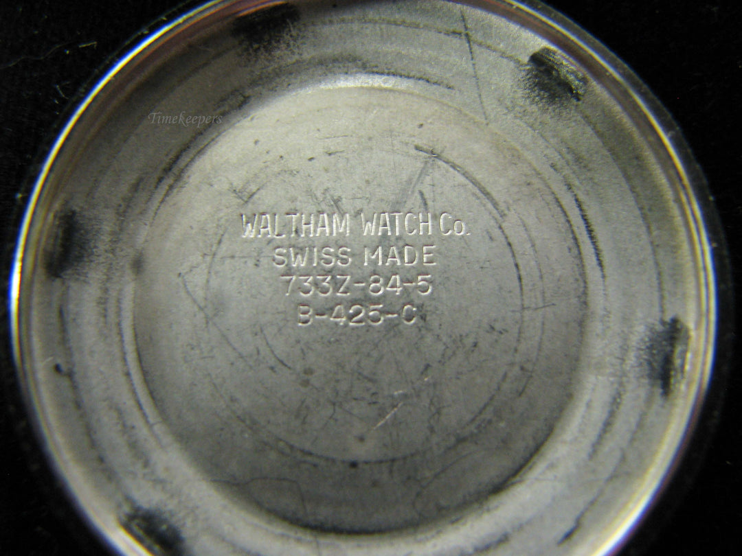 b590 Men's Classic Self Winding Incabloc 17J Waltham Wristwatch