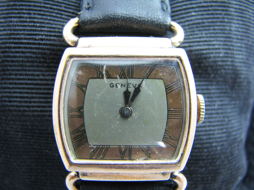 b598 Unisex Vintage Mechanical Wristwatch