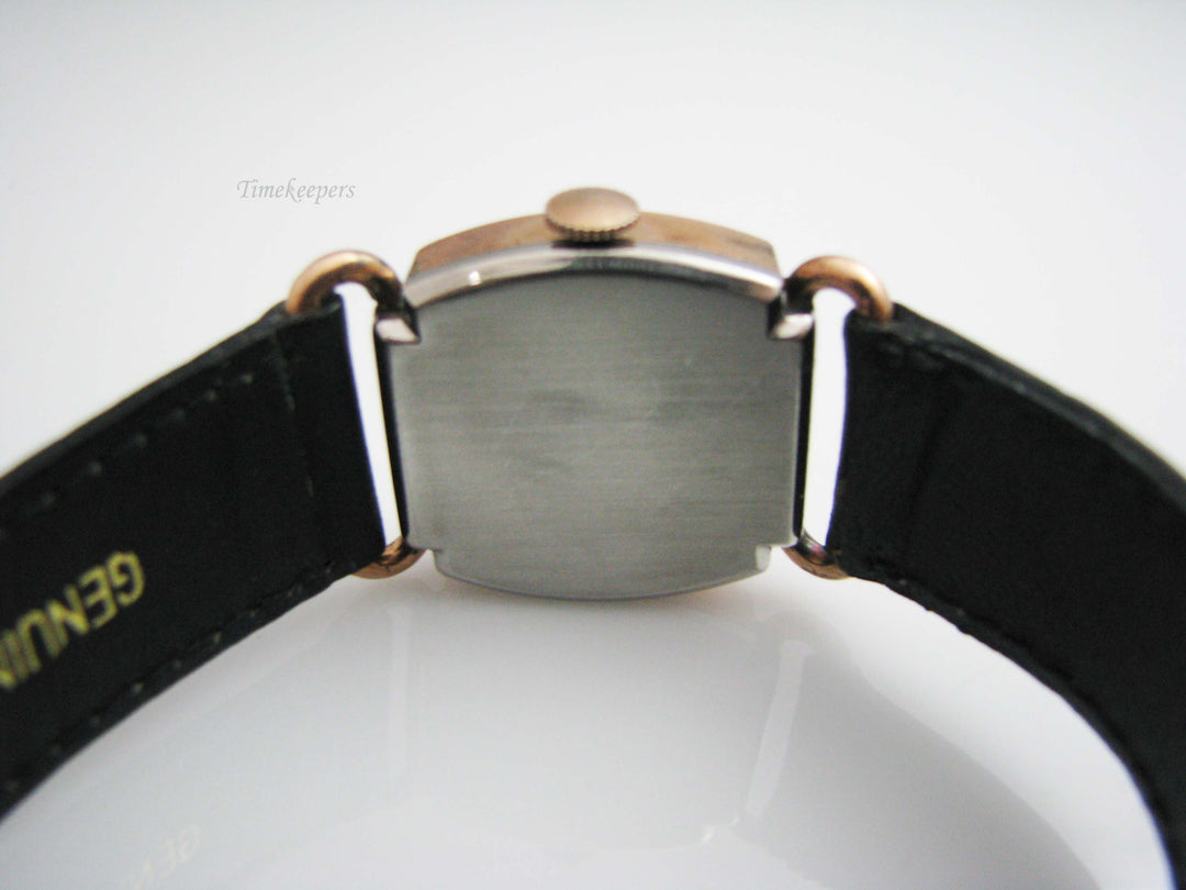 b598 Unisex Vintage Mechanical Wristwatch