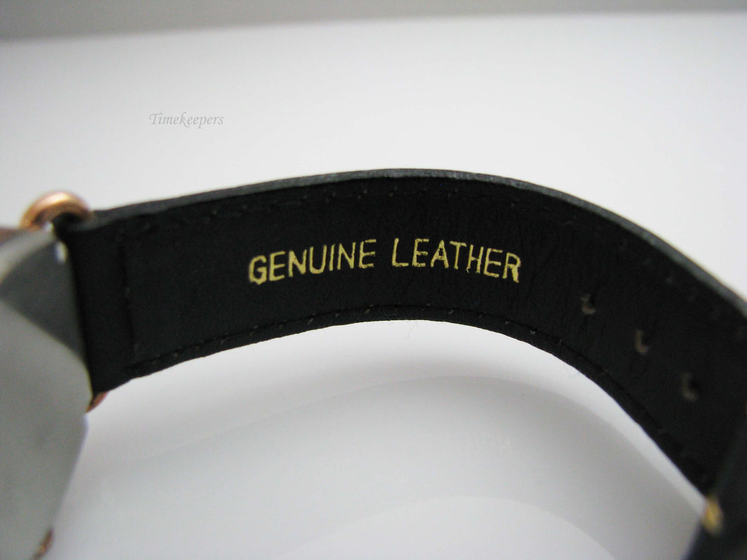 b598 Unisex Vintage Mechanical Wristwatch