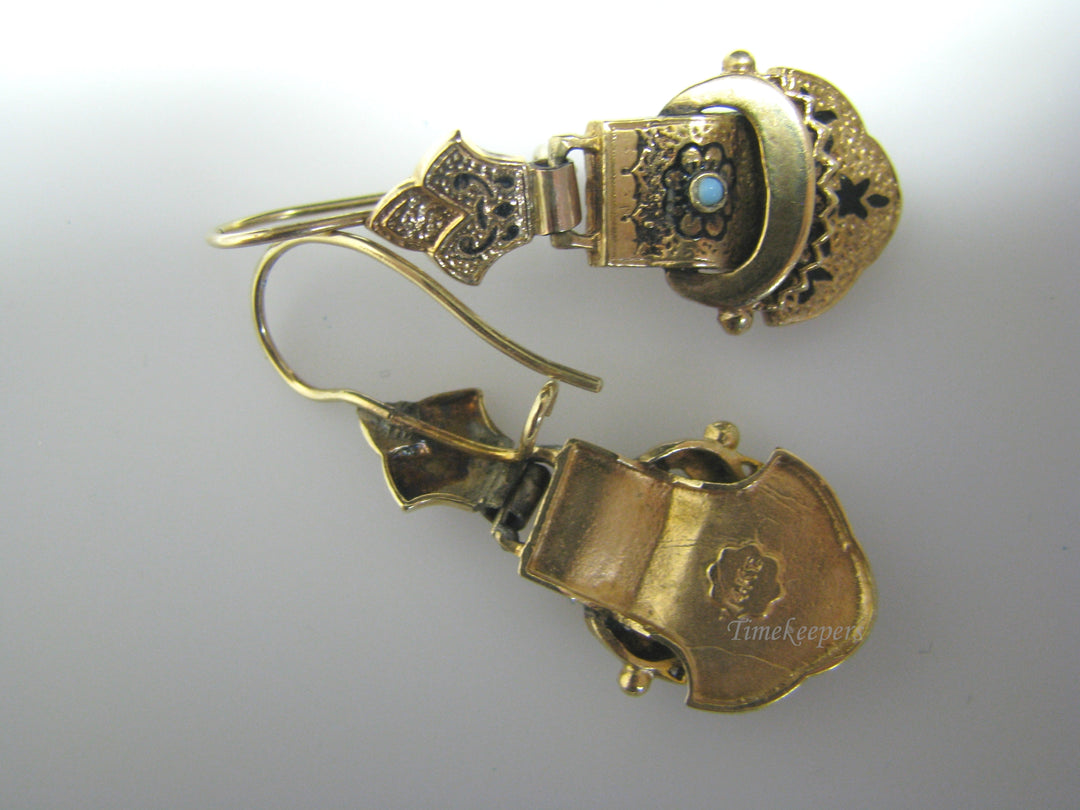 H071 Beautiful and Unique Dangle Earrings in 14k Yellow Gold