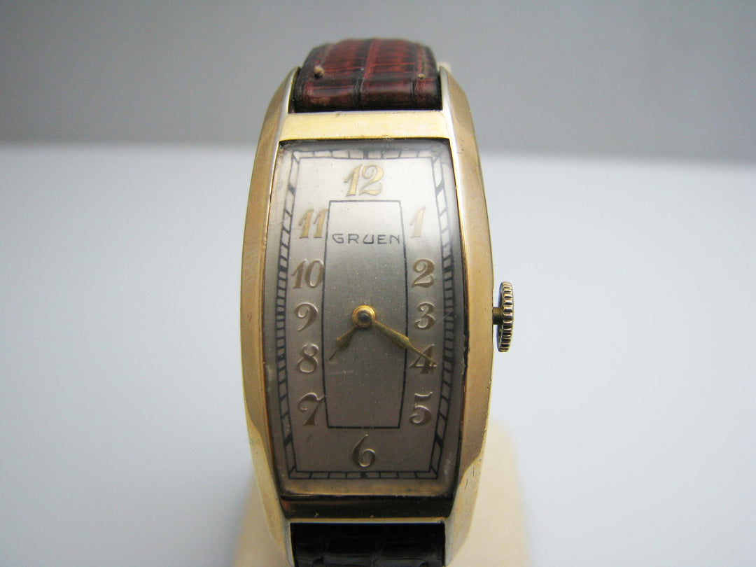 b381 Men's Mechanical 10kt Gold Filled Gruen wristwatch