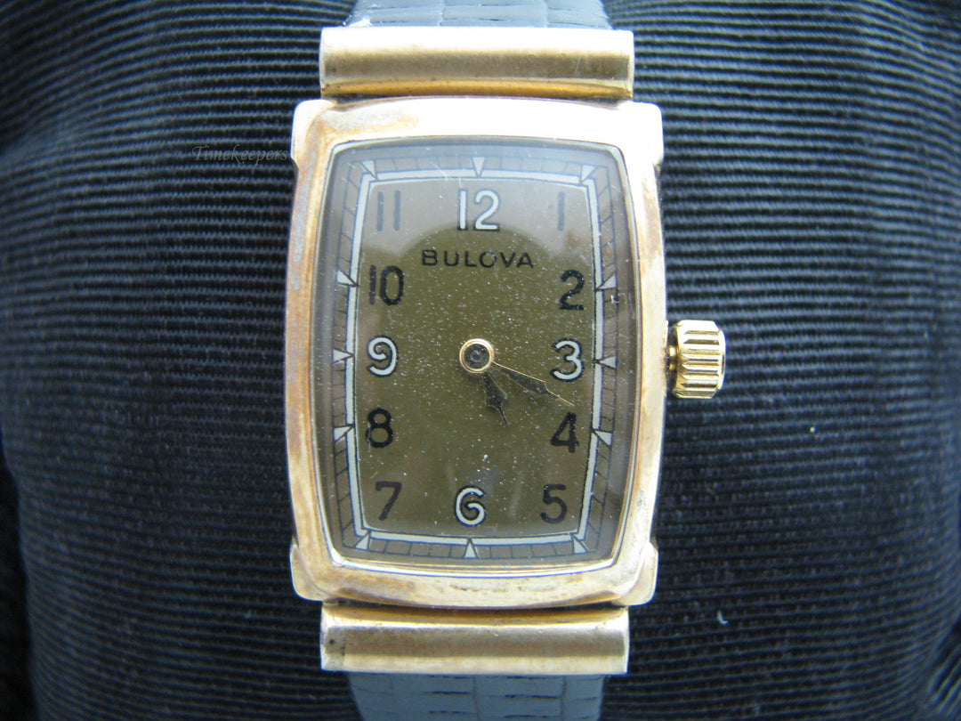 b624 Stylish Vintage Men's Gold Tone Mechanical Bulova Wristwatch