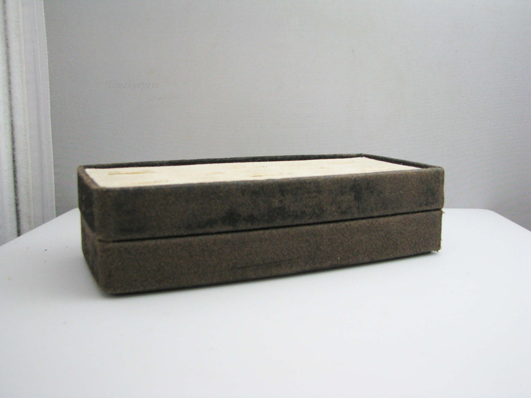 b625 Portable Stack-able Ring Jewelry Holder