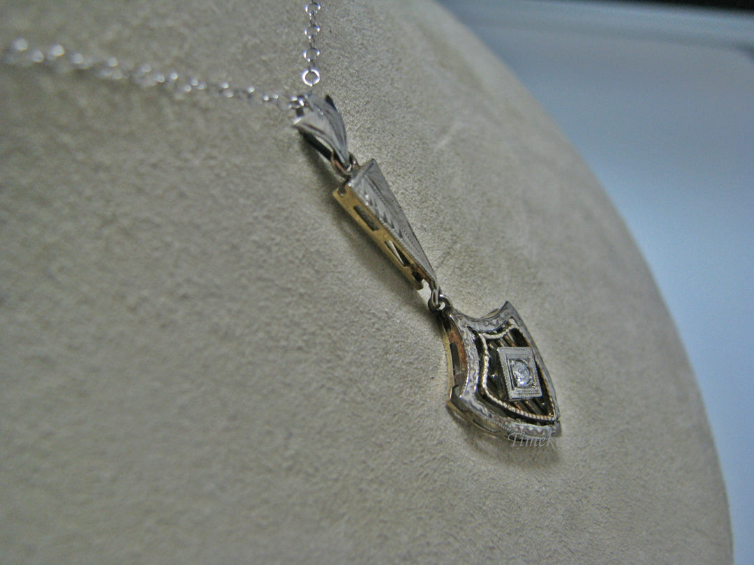 H101 Stunning Diamond Necklace in 14k White Gold