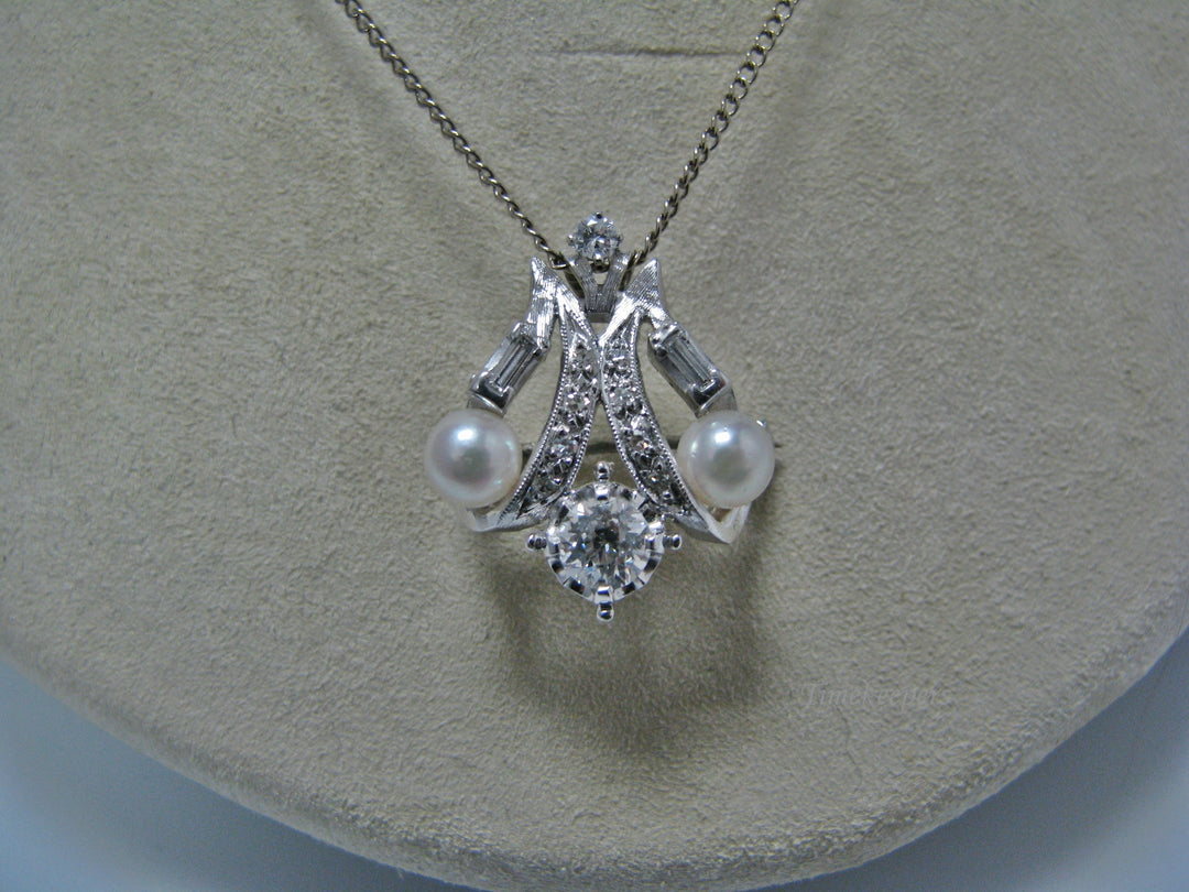 H104 Stunning Diamond with Pearls Necklace in 14k White Gold