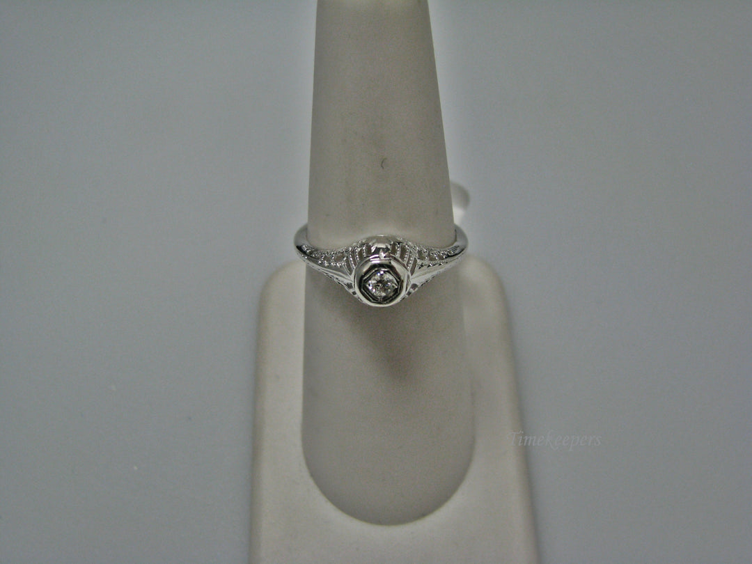 H114 Beautiful Diamond Ring in 14k White Gold Size 6