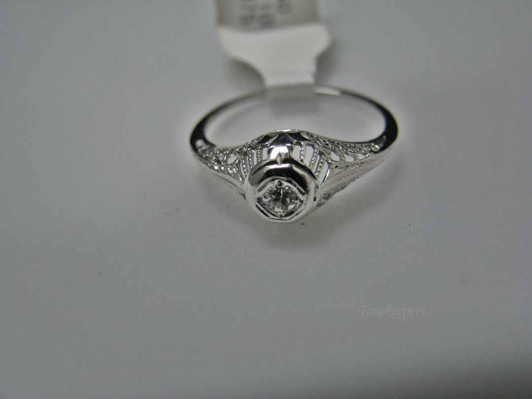 H114 Beautiful Diamond Ring in 14k White Gold Size 6