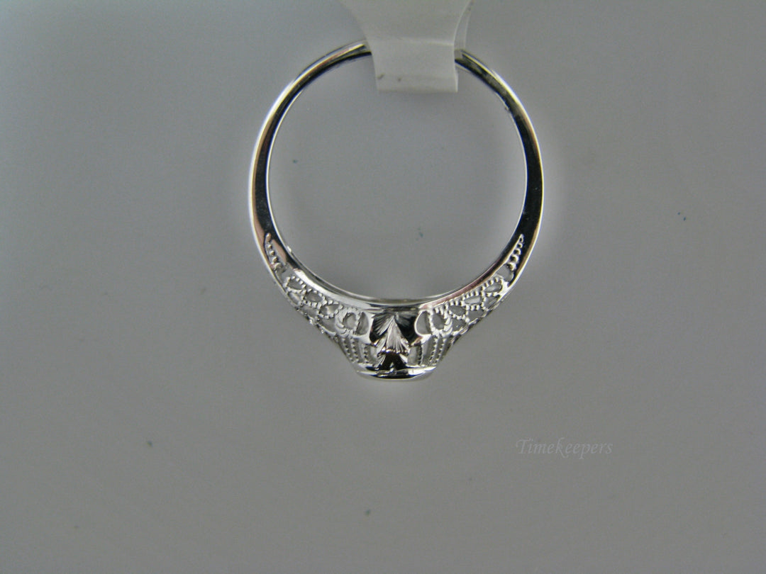 H114 Beautiful Diamond Ring in 14k White Gold Size 6