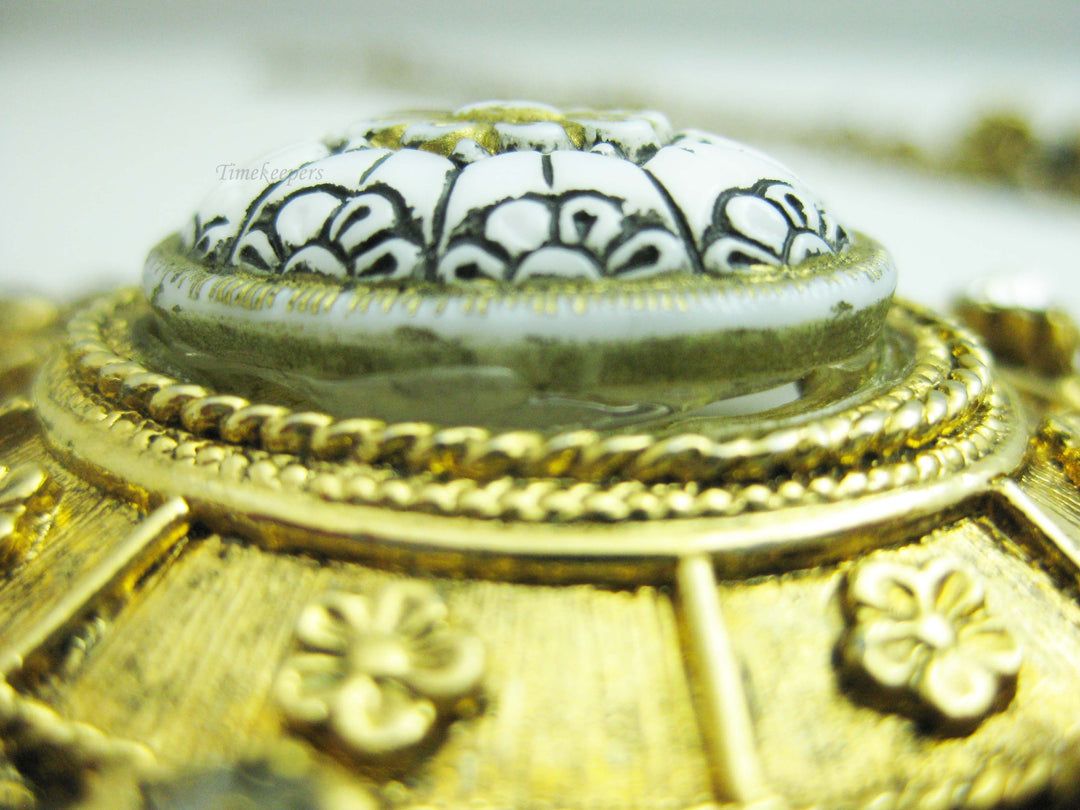 b673 Fashionable Celebrity Gems Necklace and Pendant