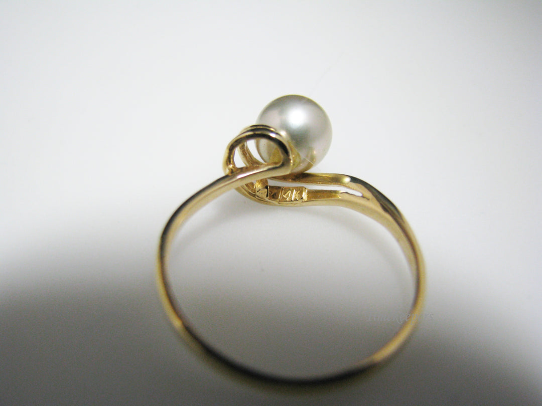 c986 Pretty Unique Light Grey Pearl 14k Yellow Gold Ring