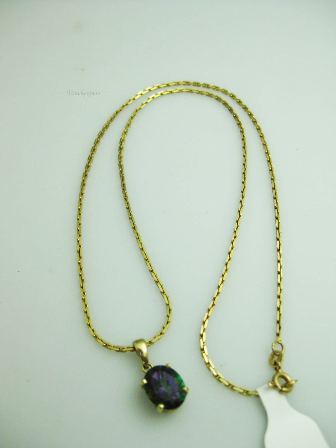 b694 Beautiful 14kt Yellow Gold Cable Link Necklace with 14kt Mystic Topaz Pendant