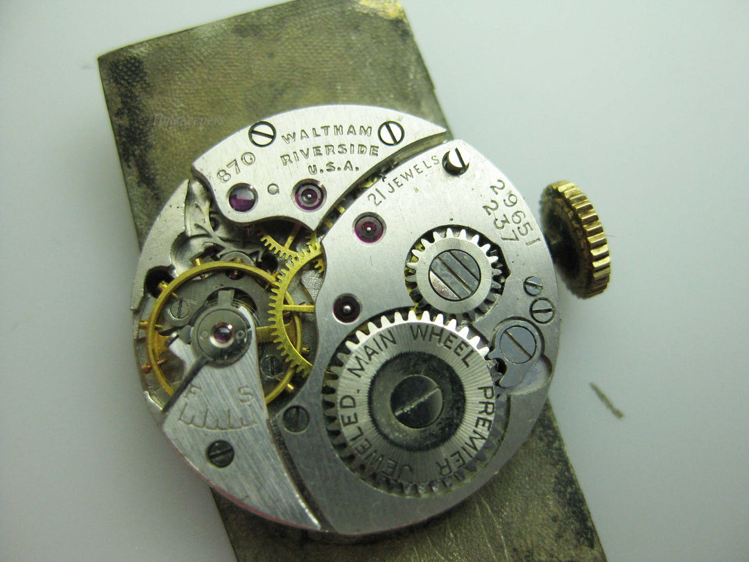 b702 Men's Vintage 10kt Gold Filled Waltham Curved Mechanical Wristwatch