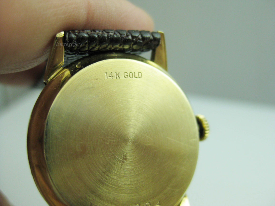 b714 Unisex 1970s 14kt Yellow Gold Welsbro 21 Jewel Shock Resistant Mechanical Wristwatch