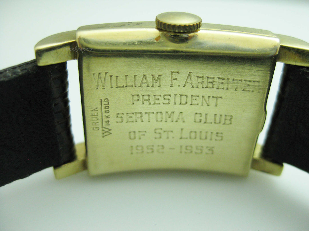 b718 Classic Unisex 14kt Yellow Gold Gruen Curvex Mechanical Wristwatch