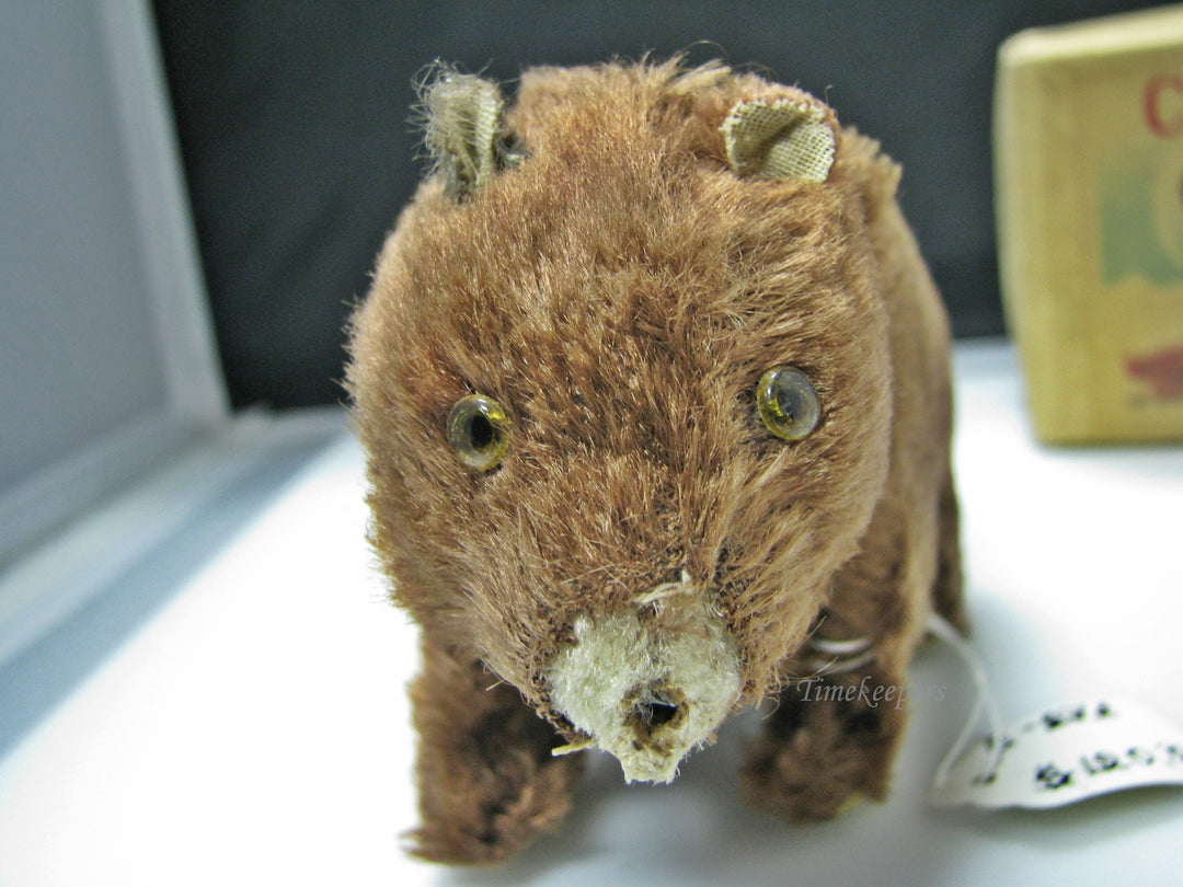 H138 Cute Clever Bear Wind Up Toy with Original Box from 1950's