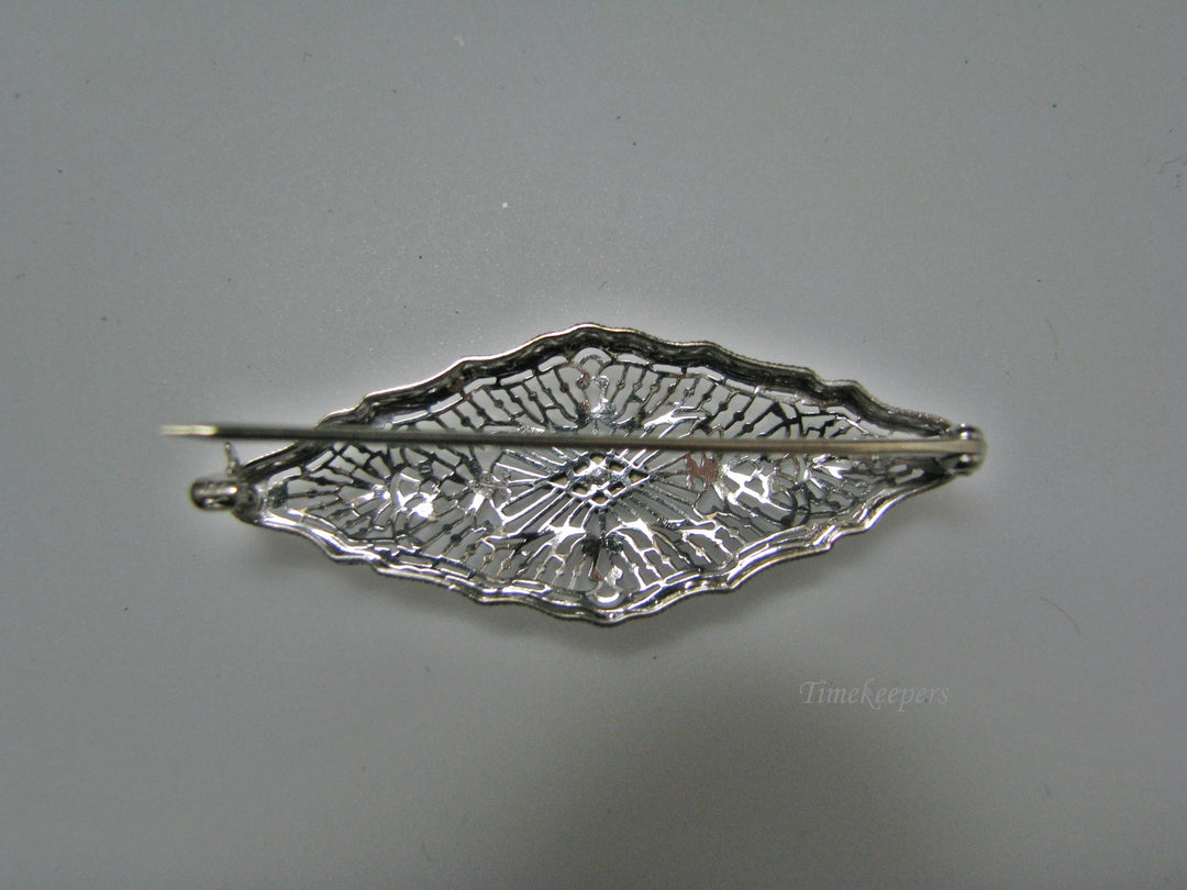 H142 Gorgeous 14k White Gold Filigree Pin / Brooch with Diamond in the Center