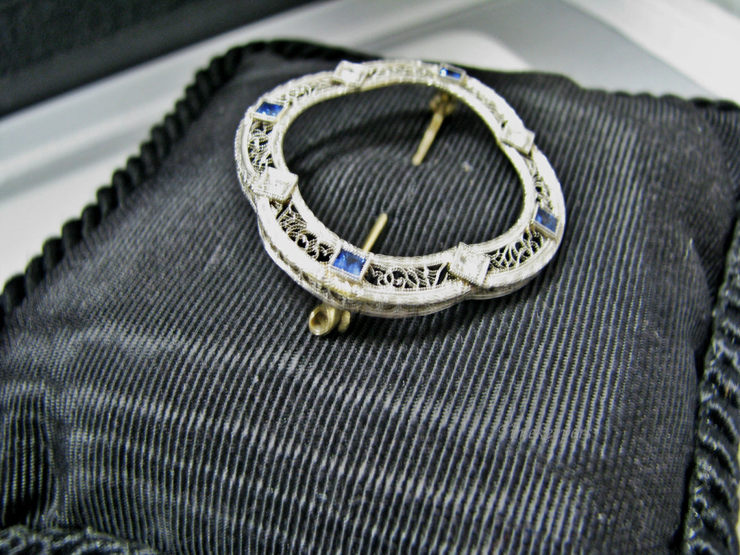 H143 Stunning 14k WGold and YGold Filigree Pin/ Brooch with Sapphire and Diamond